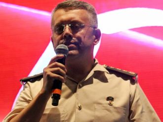 Balyoz’dan demokrasi nöbetine