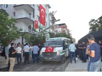 Malatya şehidini karşıladı