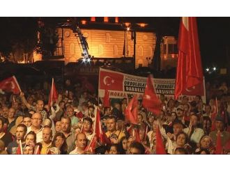 On binler Barbaros Meydanı’nda buluştu