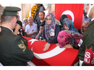 Trabzon şehidini ebediyete uğurladı