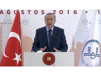 "Her şeyini böyle bir şarlatana ipotek etmiş insana..."