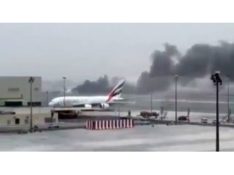 Alev alan yolcu uçağında 5 de Türk yolcu bulunuyor