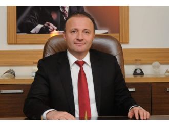 AÜ Rektörlüğü’ne Mustafa Ünal atandı