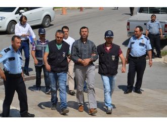 Darbecilerin sıkıyönetim komutanı tutuklandı