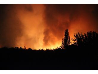 İzmir’de kara gece