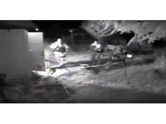 Amerikan polisi yine öldürdü !