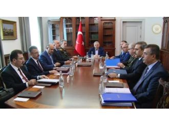 Başbakanlık’taki güvenlik toplantısı sona erdi