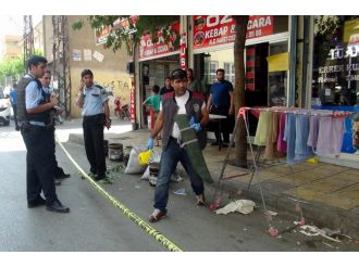 Sokak ortasında pompalı tüfekli çatışma: 4 yaralı