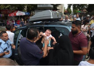 Arabada mahsur kalan bebek için seferberlik