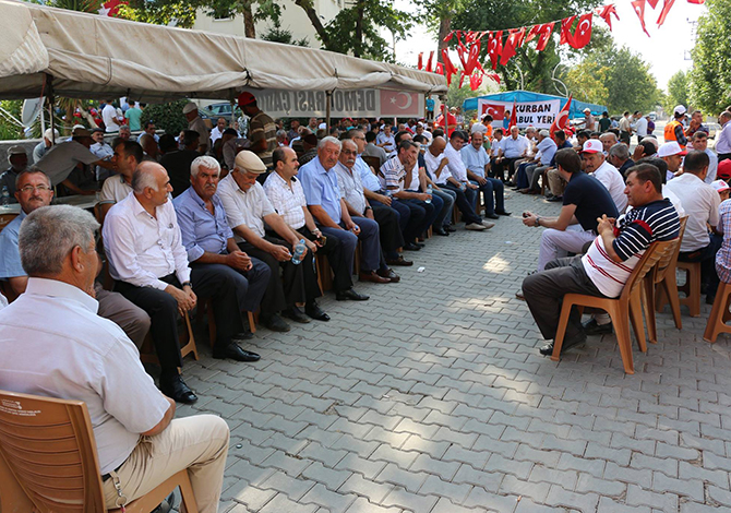 Pazarcık'ta Demokrasi Nöbetleri Taçlandırıldı