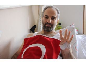 "Bileğimden aşağısı çalışmıyor ama vatan sağ olsun"