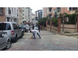 İstanbul’da dehşet: Kızının gözü önünde tarandı