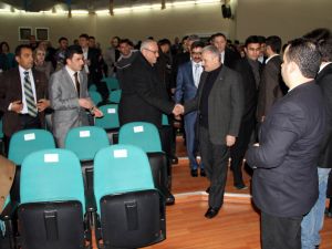 Bakan Yıldırımdan Erzincanda Siyaset Dersi