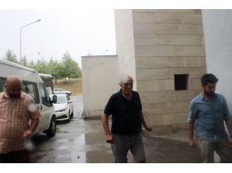 Hakan Şükür’ün babası adliyeye çıkarıldı