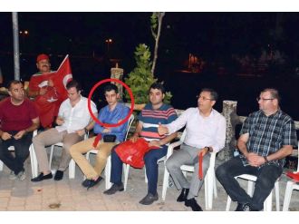 Demokrasi nöbetine katılan savcı gözaltına alındı