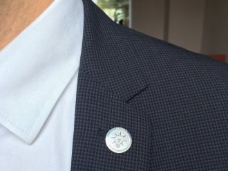 AK Parti’nin 15. yılına özel rozet