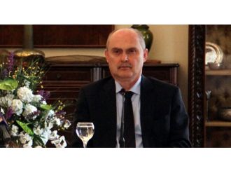 Feridun Sinirlioğlu BM Daimi Temsilciliğine atandı