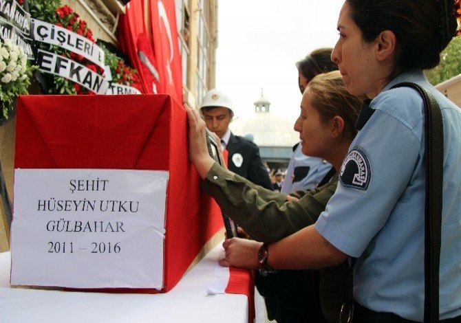 Şehit baba-oğul son yolculuğuna uğurlandı