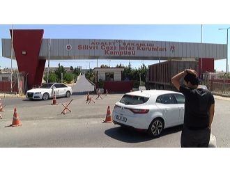 Silivri Cezaevi önünde heyecanlı bekleyiş