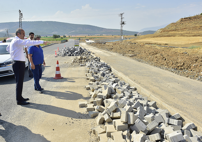 Dulkadiroğlu'nda Kırsal Mahallelere Yatırım Sürüyor