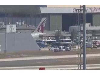 Katar uçağı Atatürk Havalimanı’na acil iniş yaptı