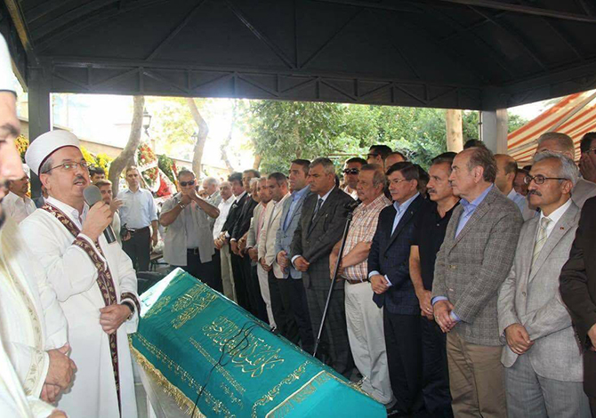 Osman Develioğlu Babasını Kaybetti