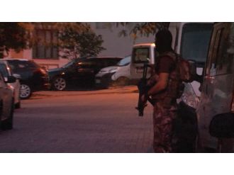 İstanbul’da şafak operasyonu