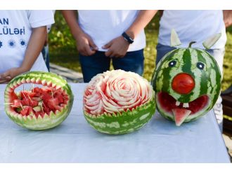 Karpuz Festivalinde renkli görüntüler