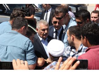 Başbakan Yıldırım Mevlana Müzesi’ni ziyaret etti