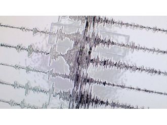 Bir deprem de Myanmar’da