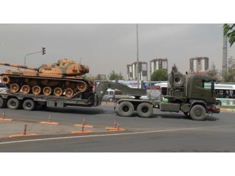 Suriye sınırına tank sevkiyatı