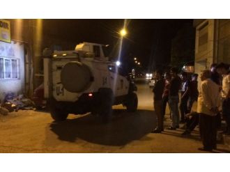 Van’da polise saldırı: 4 yaralı