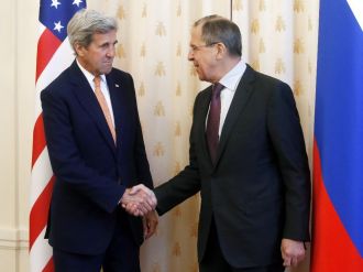 Kerry, Lavrov’la görüşüyor