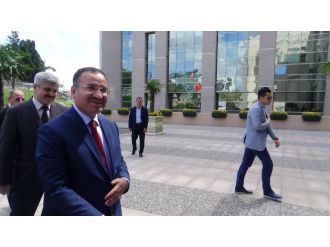 Bakan Bozdağ İstanbul Adliyesinde