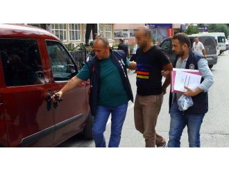 Hesabı fazla bulunca garsonu pompalı tüfekle vurdu