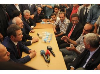 Canikli ve Kılıçdaroğlu’ndan şehidin babasına taziye