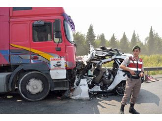 Astsubay ve eşi kazada can verdi