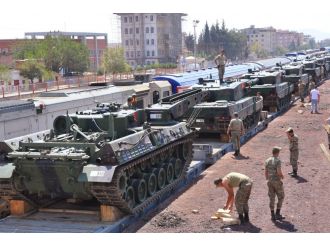 Tanklar İslahiye’ye taşınıyor