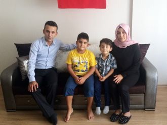 Cuntacı generalin eşini kovaladı, işinden oldu