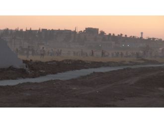 Sınırda duvar gerginliği