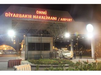 Diyarbakır Havalimanı’na roketli saldırı