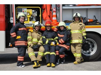 İtfaiyecilikte artık onlar da boy gösteriyor