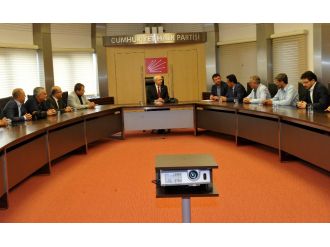 Pir Sultan Abdal Kültür Derneği heyetiyle görüştü