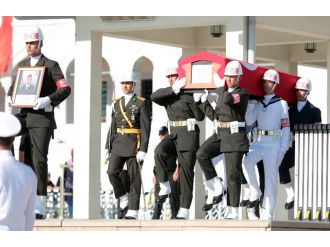 Başkent şehidini uğurladı