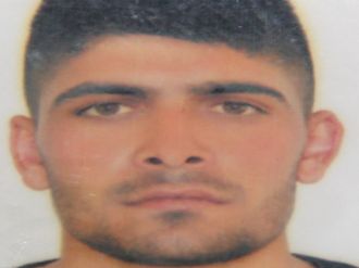 Yol kenarında tüfekle vurulmuş halde bulundu