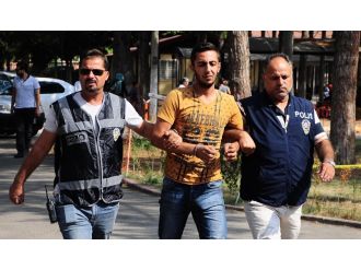 Kapkaççı 5 dakika kaçabildi