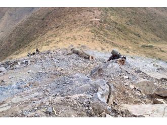 PKK’lı terörist silahıyla birlikte ölü ele geçirildi