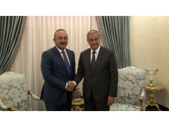 Cumhurbaşkanı Akıncı Bakan Çavuşoğlu’nu kabul etti