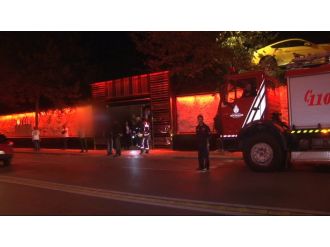 Ünlü gece kulübünde yangın alarmı