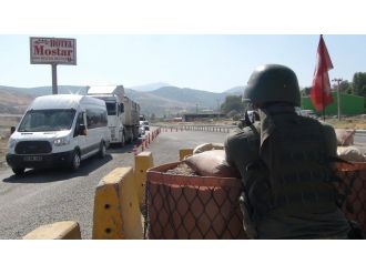 Polis noktasına saldırıya 10 gözaltı